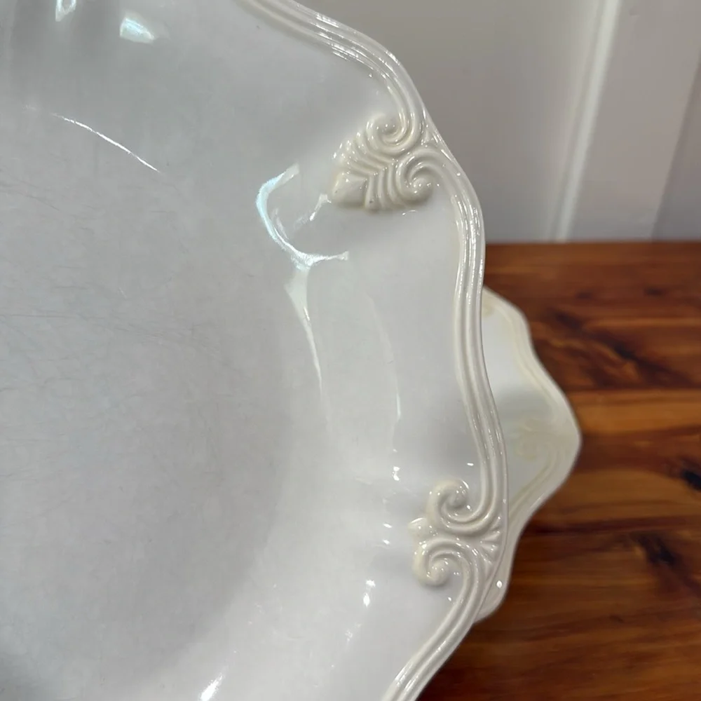 Lenox Butler's Pantry Gourmet Scalloped Edge Dinner Plates Set of 2